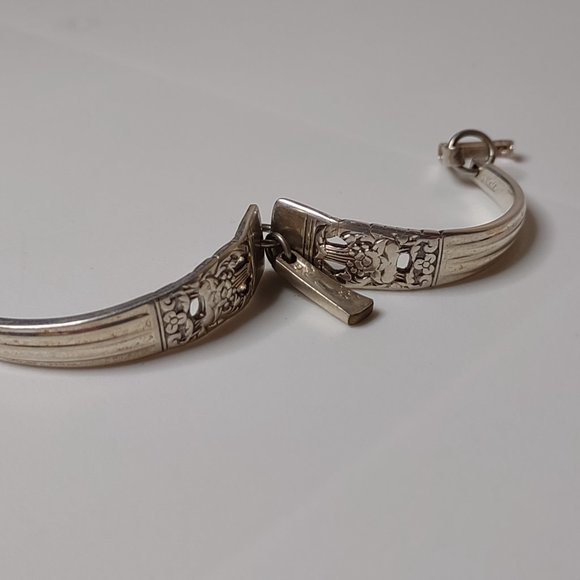 5 1/2 Inch Small Flatware Bracelet - Picture 9 of 10